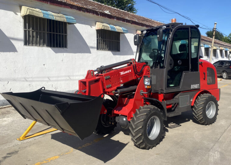 Ładowarka teleskopowa Taures 809BT